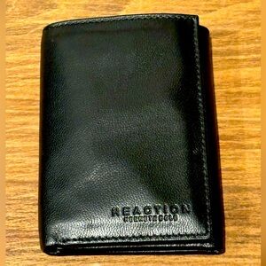 Kenneth Cole Reaction Black Leather Wallet